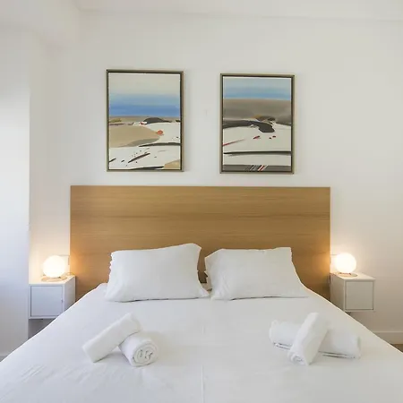 Luminous Pleasure Rooftop View Apartment Lisbon