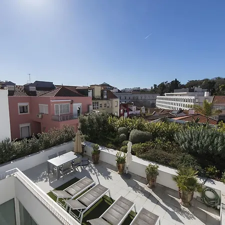 Luminous Pleasure Rooftop View Lissabon